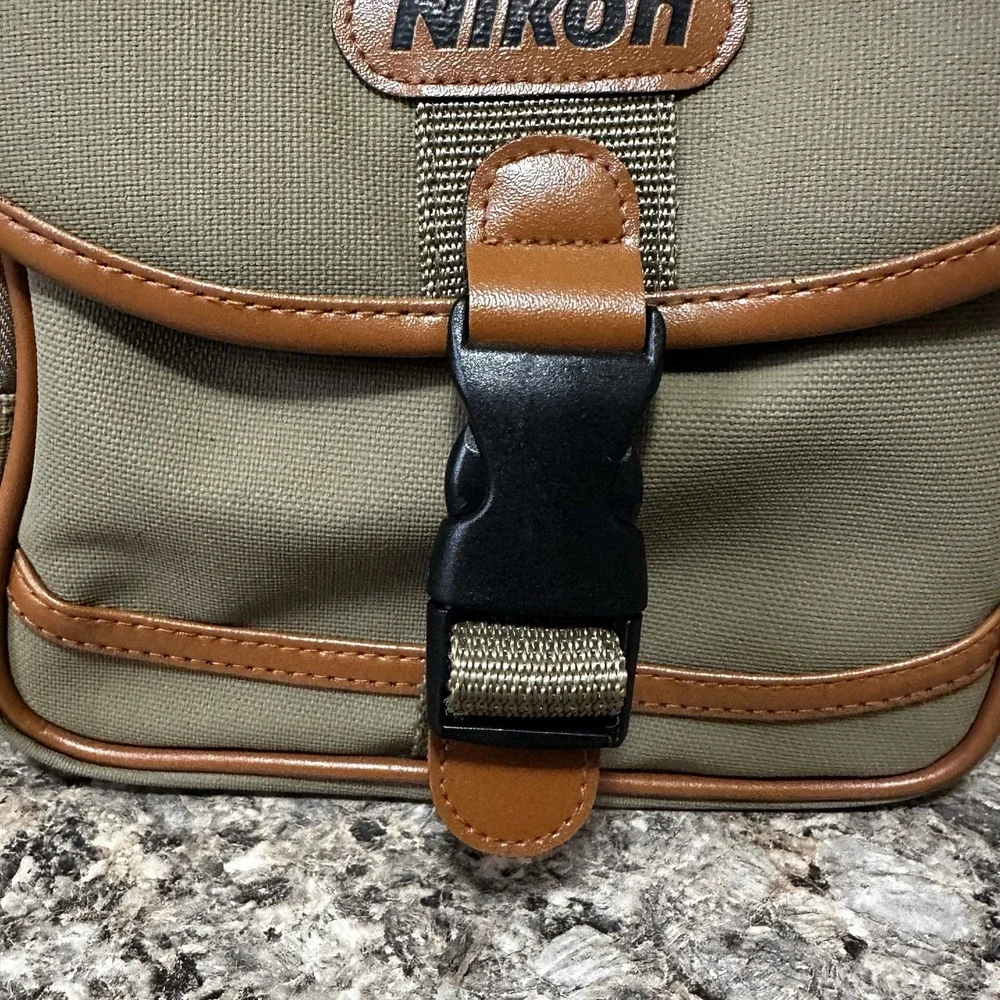Vintage 1990s Nikon Rugged Camera Gear Carrying/Shoulder Bag - Adjustable Strap